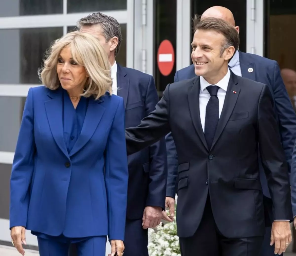 Macron'dan Vietnam'daki Eşi Brigitte Macron'un Görüntüleri Açıklaması