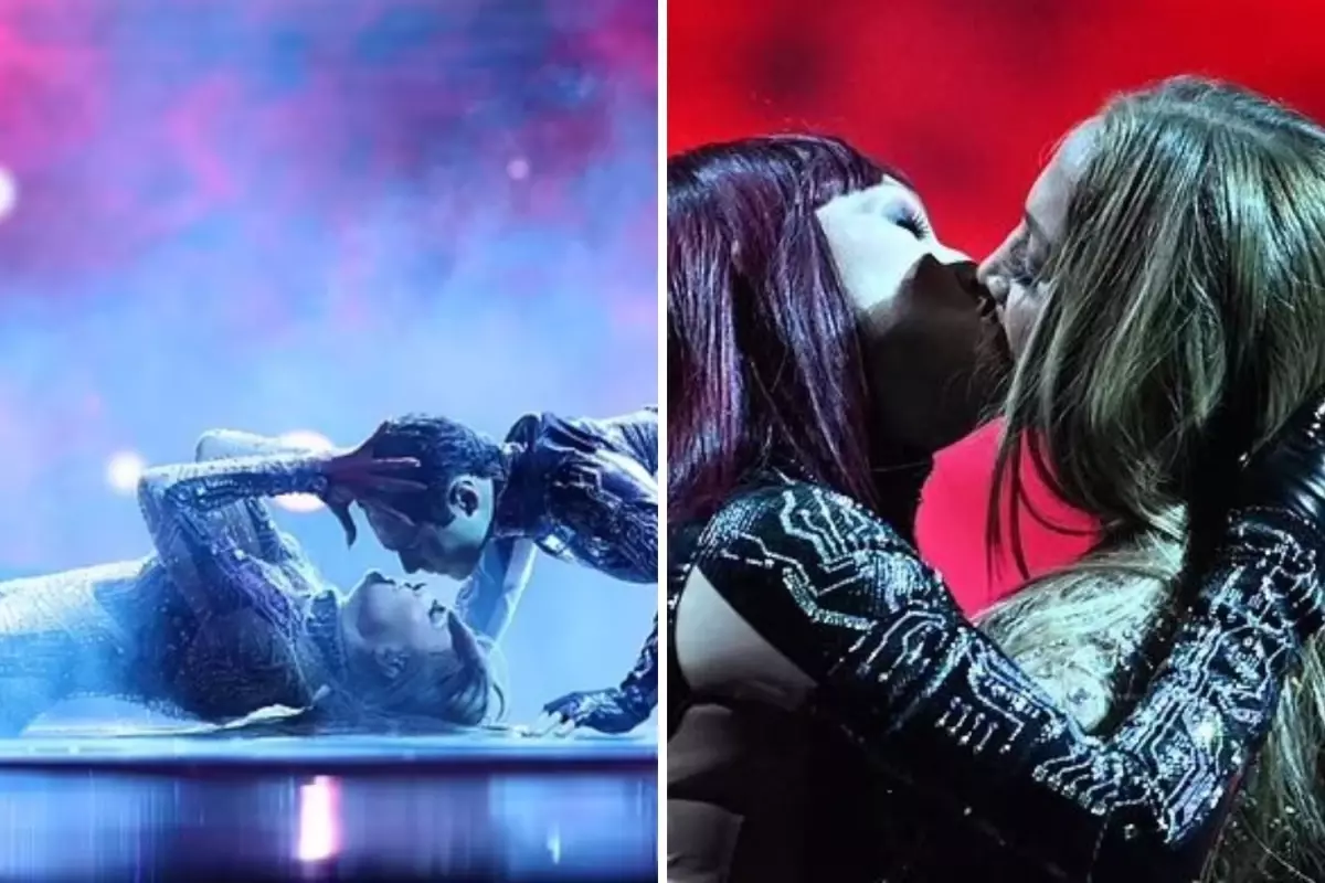 Jennifer Lopez'in Sahne Performansı Sosyal Medyada Büyük Tepki Çekti