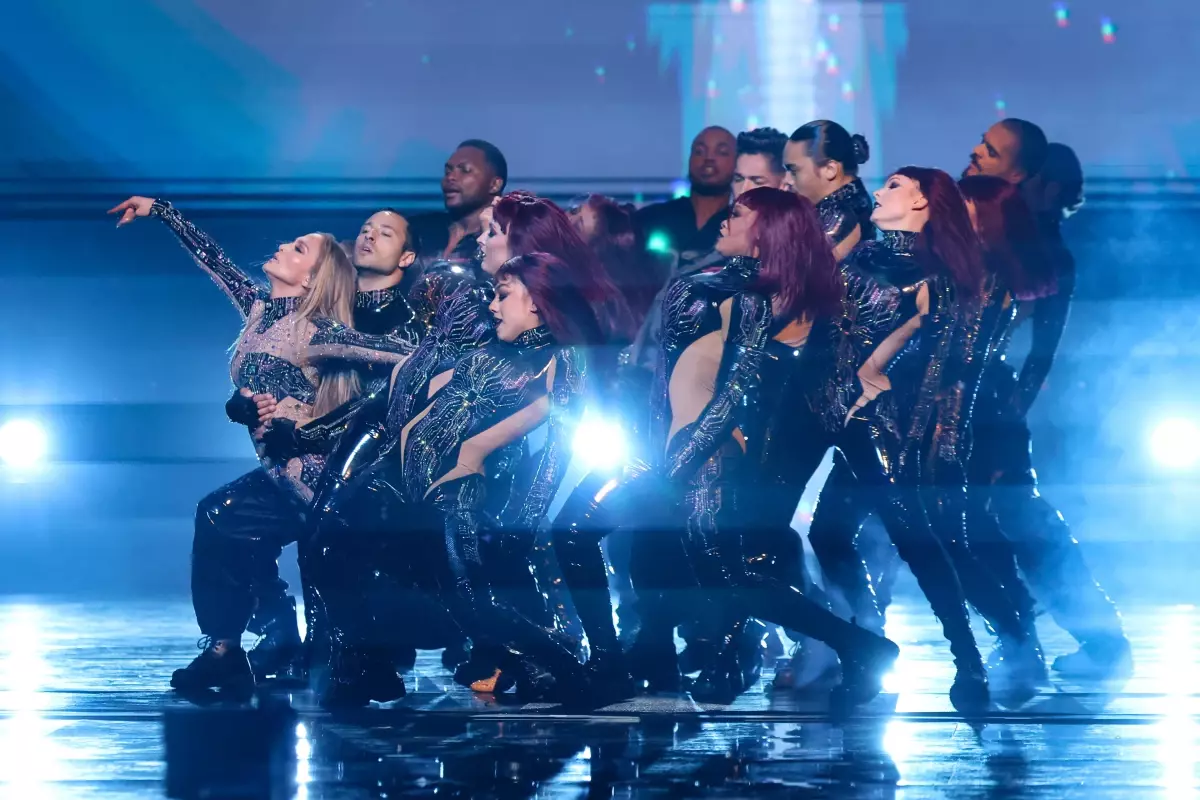 2025 Amerikan Müzik Ödülleri Sahiplerini Buldu: Billie Eilish Geceye Damga Vurdu