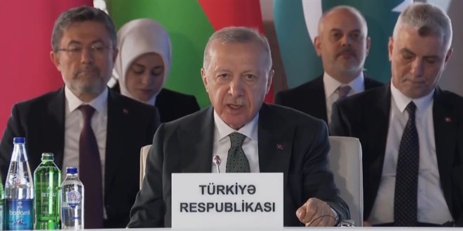 Türkiye, Azerbaycan ve Pakistan Üçlü Zirvesinde İşbirliği Vurgusu