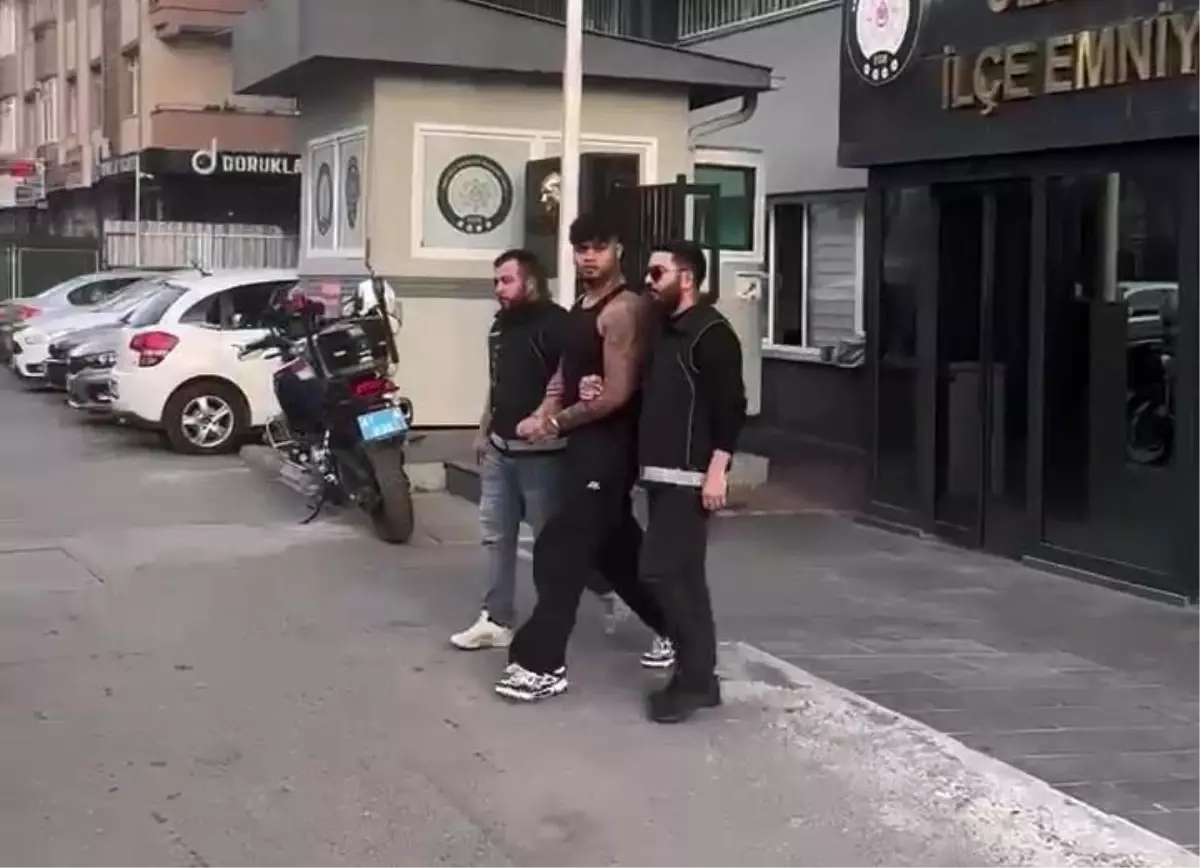 Rapçi Lvbel C5 Tahliye Oldu: Gökyüzüne Güvercin Uçurarak Kutlama Yaptı