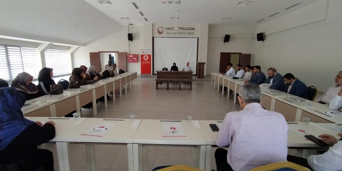 Konya'da Kuran'ı Anlama ve Kuran Kursları Çalıştayı Düzenlendi