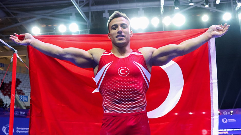 Adem Asil Avrupa Şampiyonası'nda Altın Madalya Kazandı