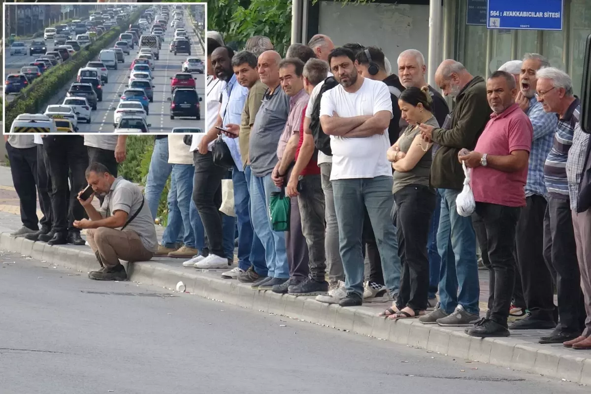 İzmir'de Grev Sürüyor: 23 Bin İşçi İş Bırakırken Kaos Devam Ediyor