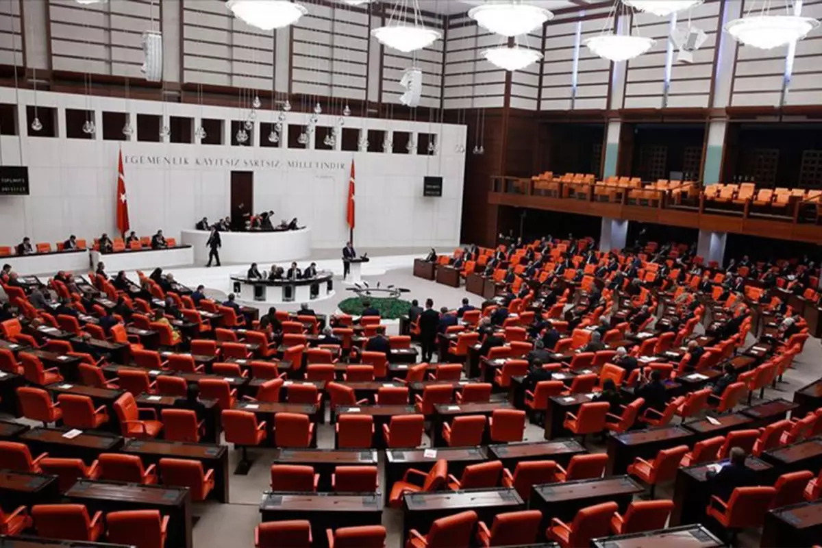 DEM Parti TBMM Başkan Adayını Açıkladı: Osman Cengiz Çandarı
