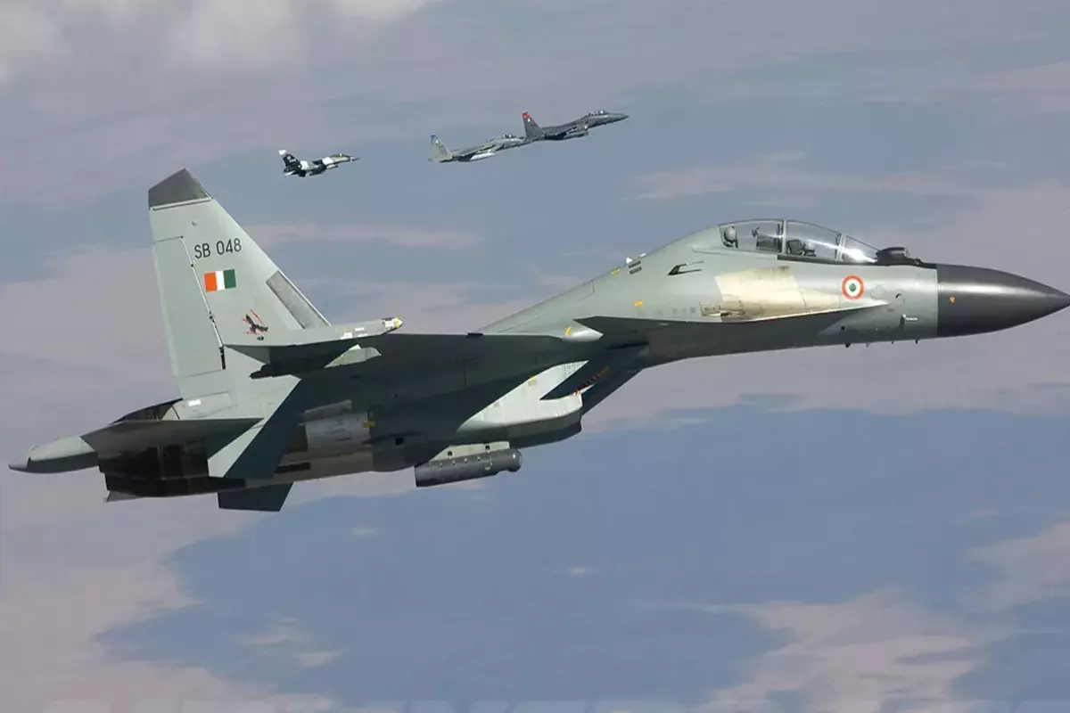 Hindistan, Pakistan Tarafından Düşürülen Savaş Uçağını Doğruladı