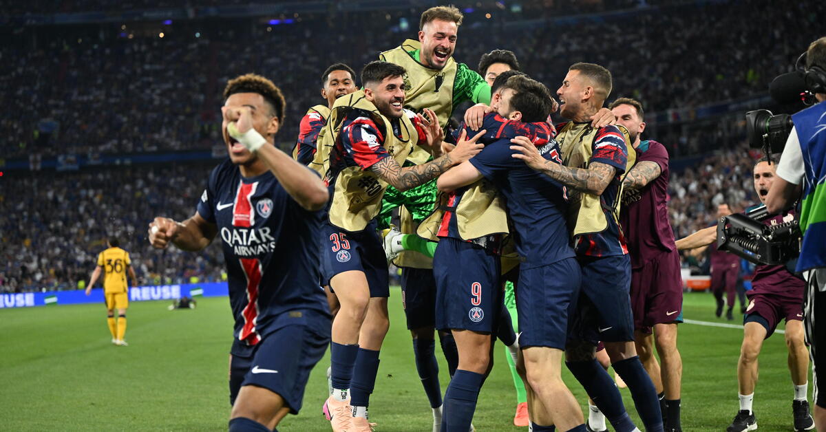 PSG Tarihi Başarıyla 4 Kupa Birden Kazandı