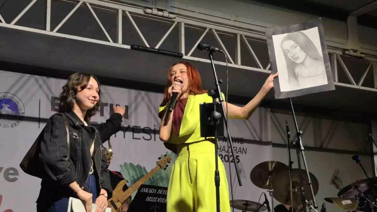 Bartın Çilek Festivalinde Romantik Evlilik Teklifi!