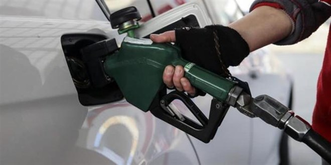 Motorin ve Otogaz Fiyatlarında İndirim Geliyor: Benzin Fiyatları Değişmedi