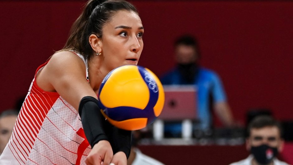 Fenerbahçe, Hande Baladın Transferini Duyurdu