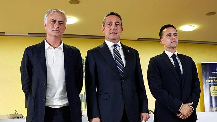 Fenerbahçe'nin Yeni Futbol Direktörü Devin Özek Oldu