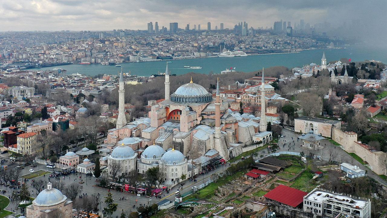 Kurban Bayramı Namaz Saatleri Açıklandı: İl İl Bayram Namazı Vakitleri