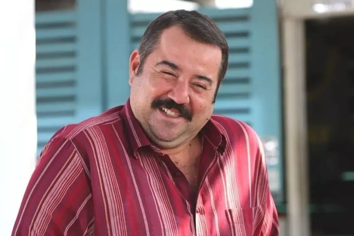 Ata Demirer'in 30 Kiloluk Dönüşümü: Yürüyüş ve Ekmeği Kesmekle Gittiği Yolları Anlattı