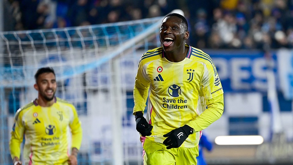 Randal Kolo Muani Transferi: Galatasaray ve Fenerbahçe'nin Ortak Hedefi