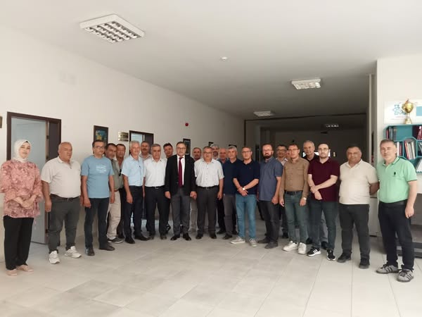 Akşehir'de Eğitim Camiası Kurban Bayramı'nda Buluştu