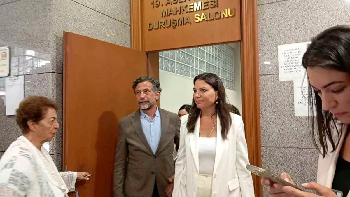Ece Üner FETÖ Yorumu Davasından Beraat Talep Etti