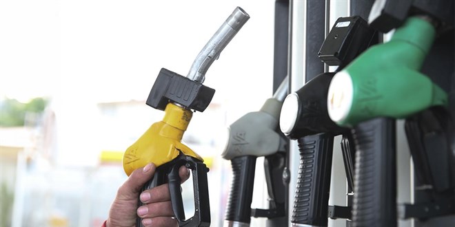 Benzin ve Motorinde Büyük İndirim Geliyor: 26 Haziran'dan İtibaren Fiyatlar Düşüyor
