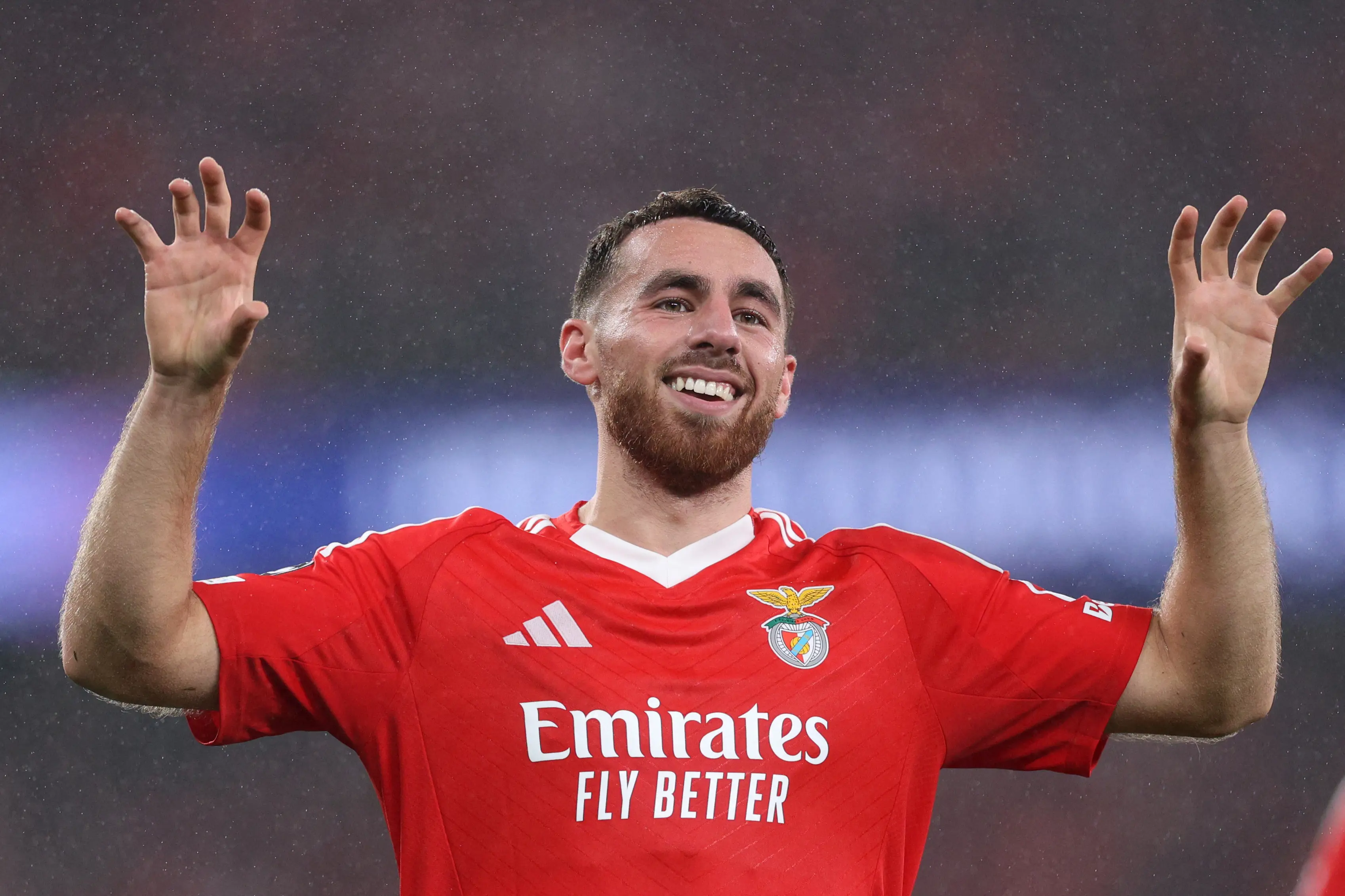 Serdal Adalı'nın Devreye Girmesiyle Benfica ve Beşiktaş Görüşmeleri Hızlandı