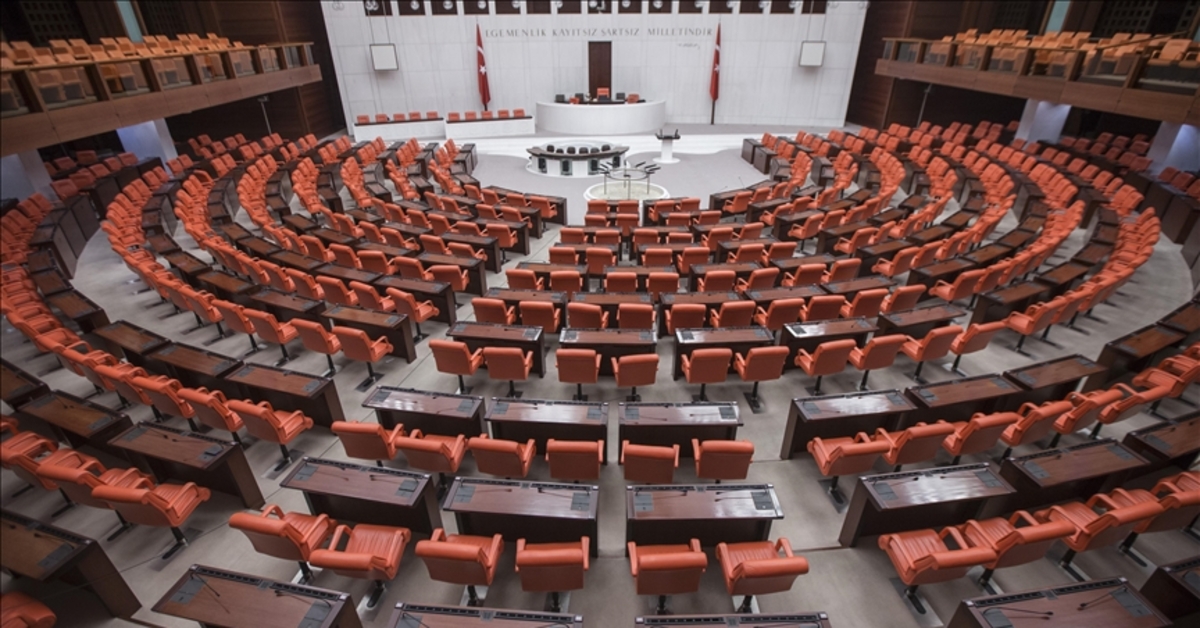 TBMM 1 Ekim'e Kadar Tatil Kararı Resmi Gazete'de Yayımlandı