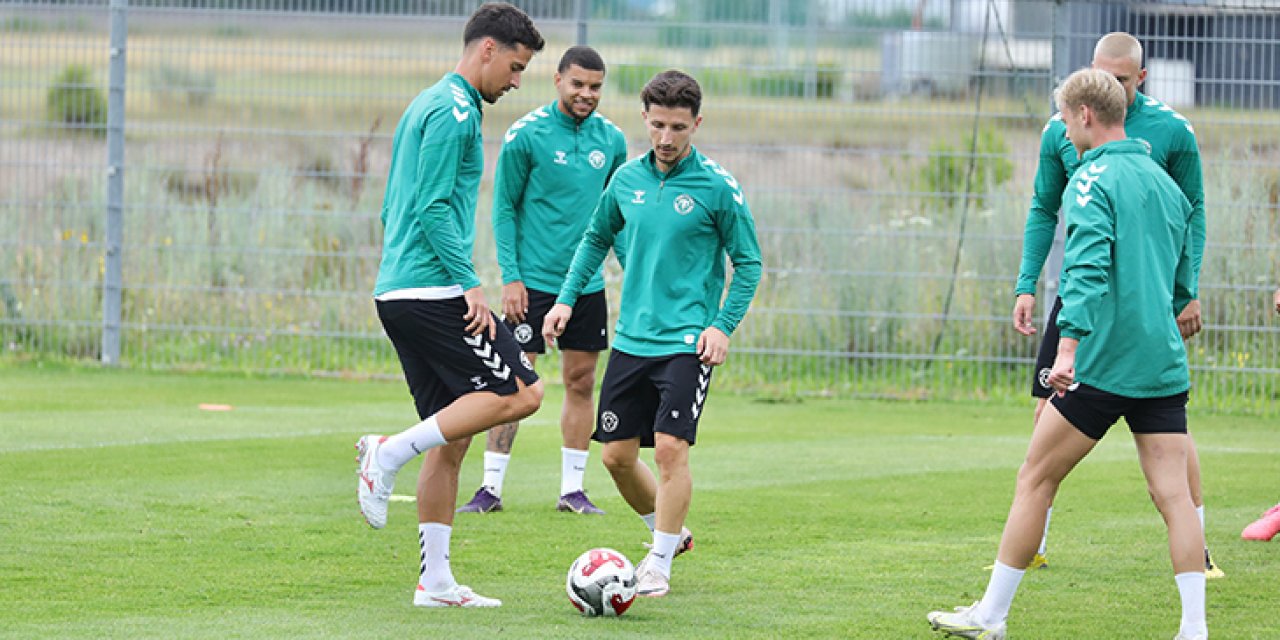 Konyaspor Avusturya Kampında Gizli Hazırlık Maçı Oynadı
