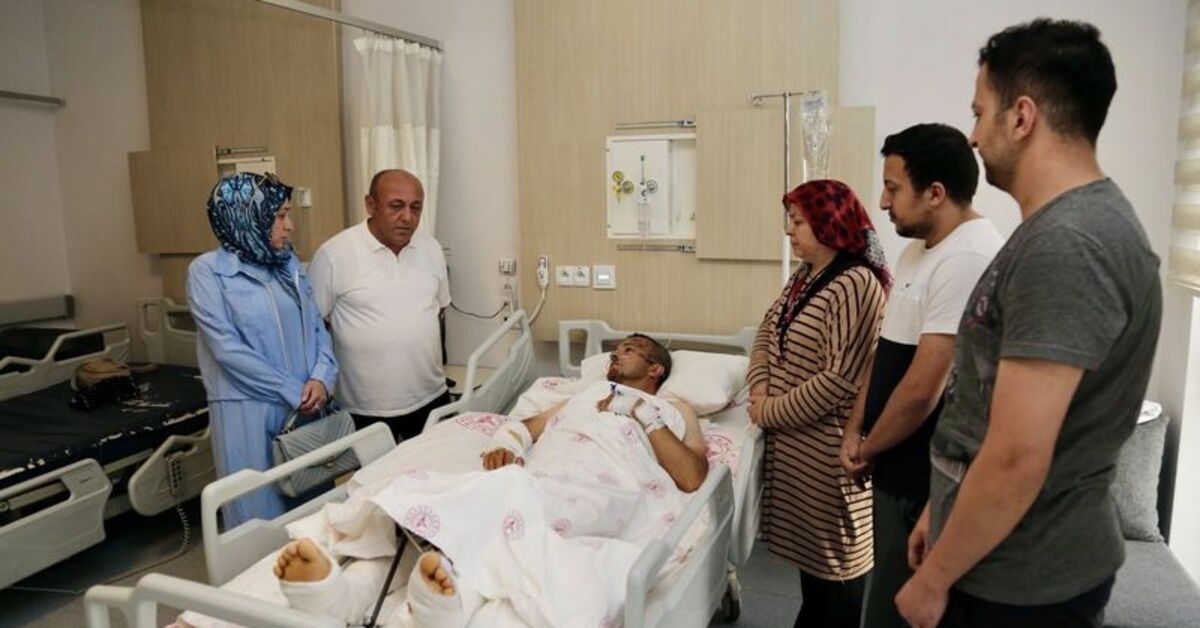 Aksaray'da Ehliyetsiz Motosikletli Polise Çarptı: Sürücü Tutuklandı