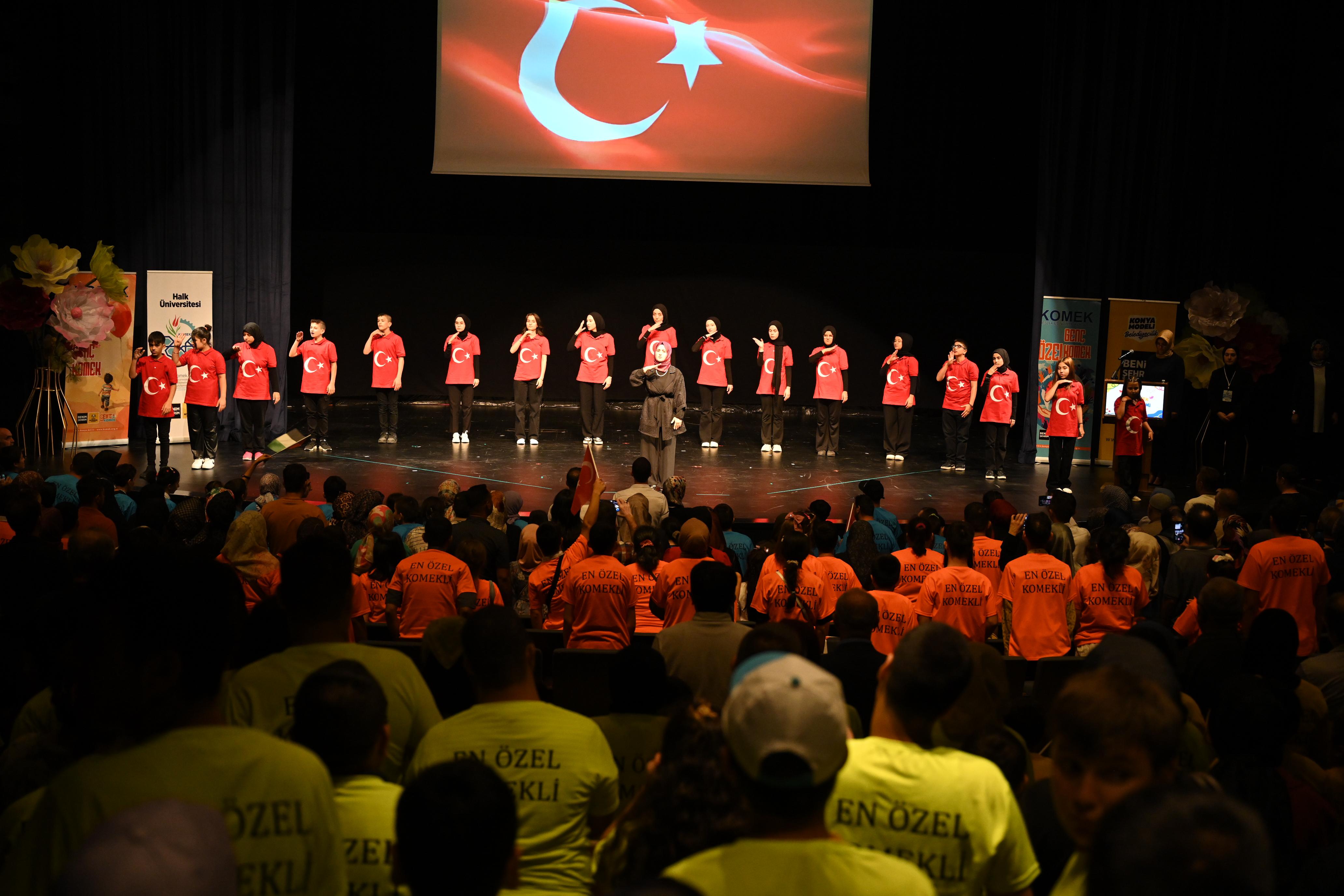 Konya'da Özel Genç KOMEK Yaz Okulu Coşkuyla Sonlandırıldı